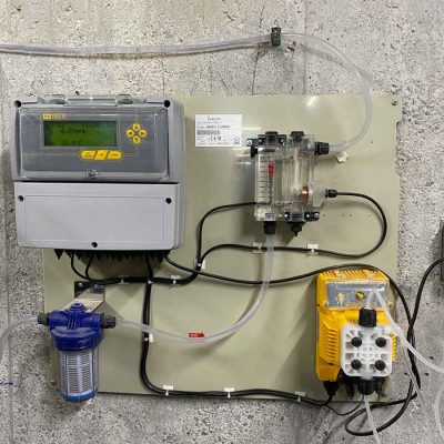 tableros con sistemas de automatización y control de salas de bombas